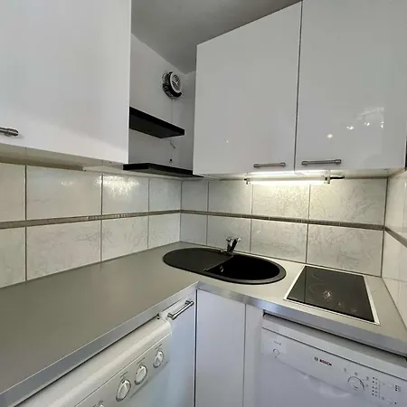 Appt 2 Pieces 4 Couchages Cap D'agde Ct045-175 Apartment Agde
